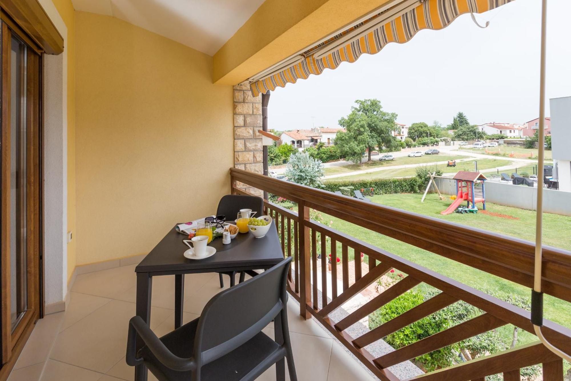 Apartments Bellissima Funtana Zewnętrze zdjęcie