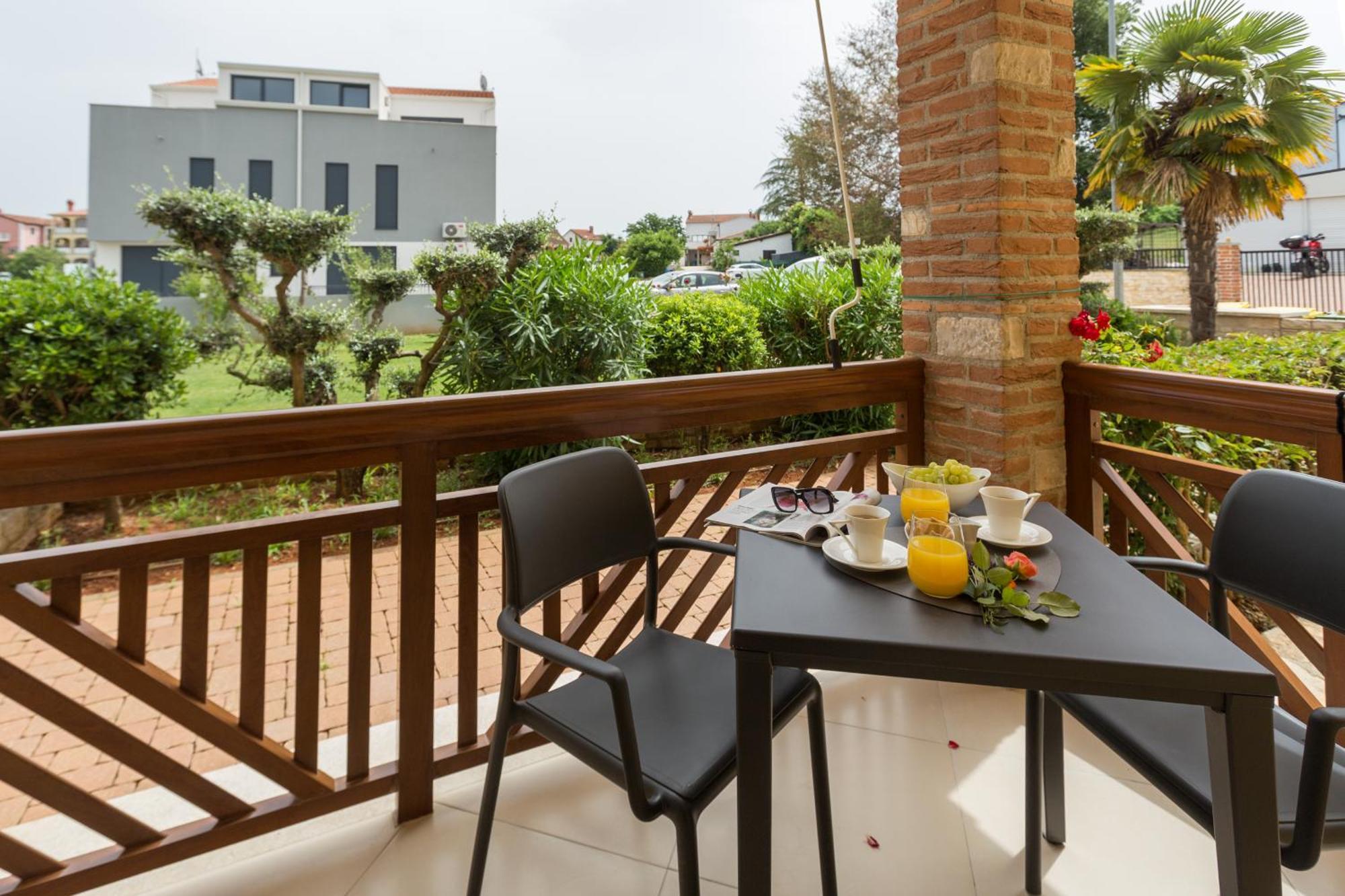 Apartments Bellissima Funtana Zewnętrze zdjęcie