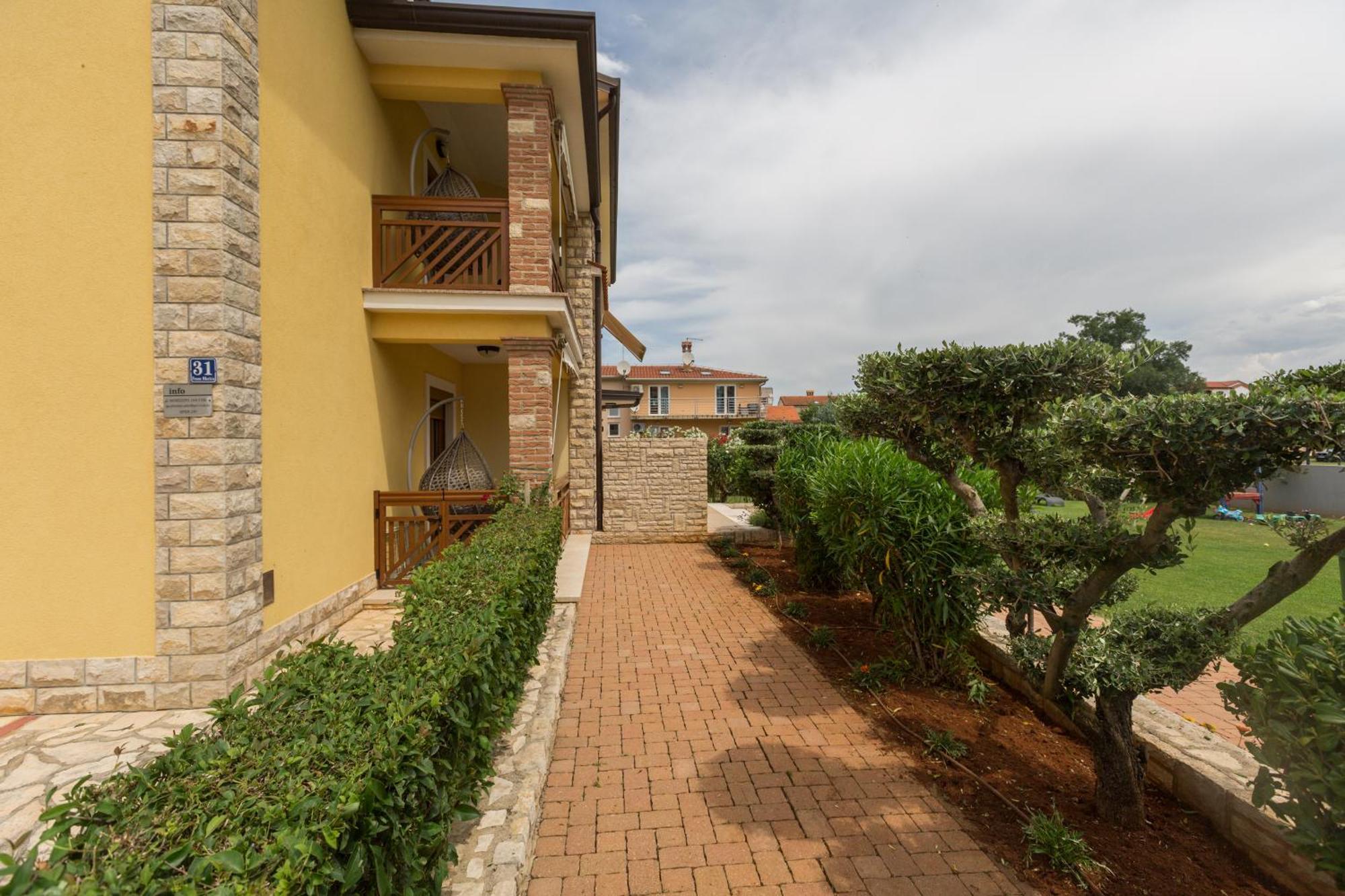 Apartments Bellissima Funtana Zewnętrze zdjęcie